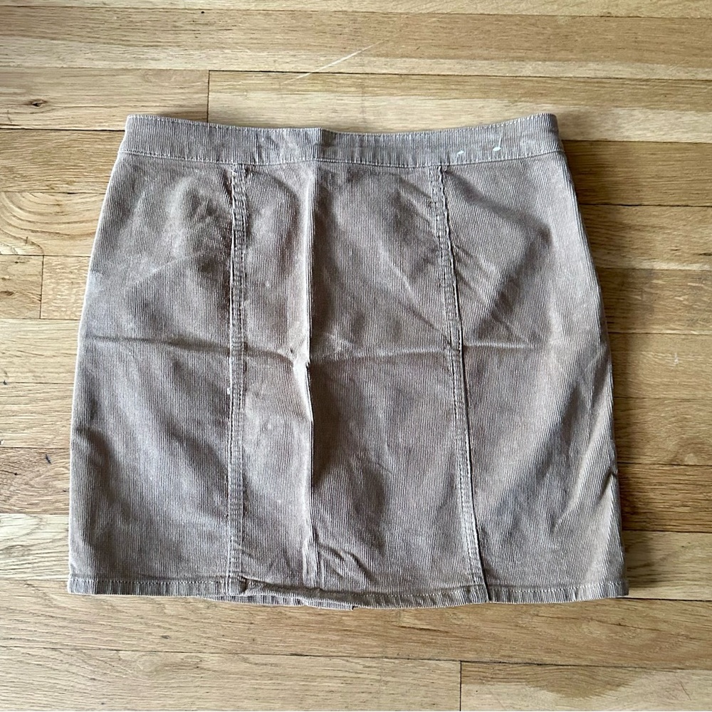 ✨ Blue Spice Taupe Corduroy‎ Mini Skirt Snap Front High Waist Size 9 ✨ - Picture 5 of 10